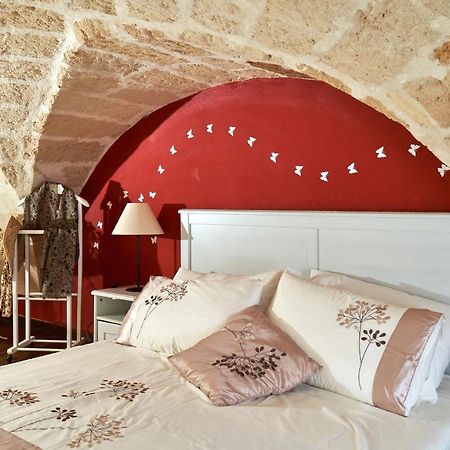 B&B Isola Dello Stampatore เลชเช ภายนอก รูปภาพ